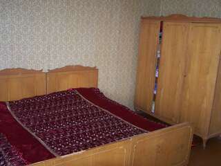 Отели типа «постель и завтрак» B&B Sunrise House Aygavan Aygavan Семейный номер с общей ванной комнатой-4